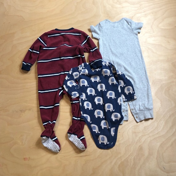 Carter’s Bundle Baby Boy Clothes Size 12Months. - Picture 2 of 7